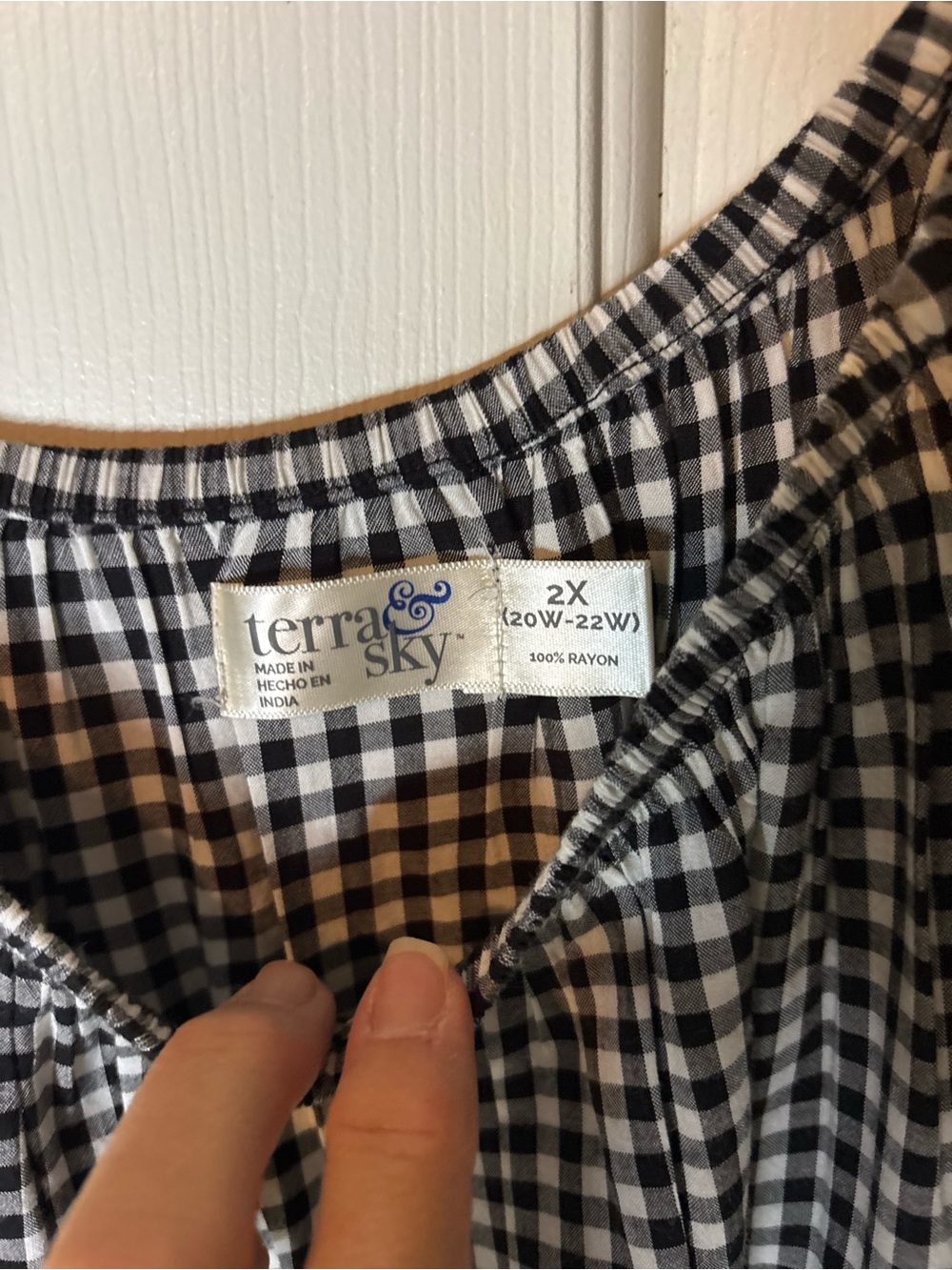 Women’s Blouse Short Sleeve Black and White Gingham Size 2X Like New - Picture 2 of 3